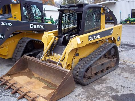 john deere ct332 specs